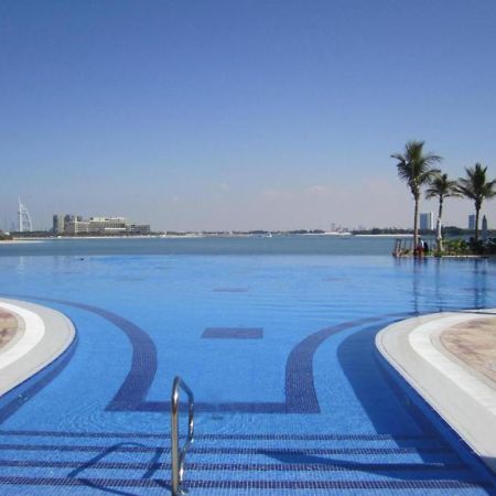 דובאי Tiara - Luxury Palm Jumeirah - Private Beach And Pool! מראה חיצוני תמונה