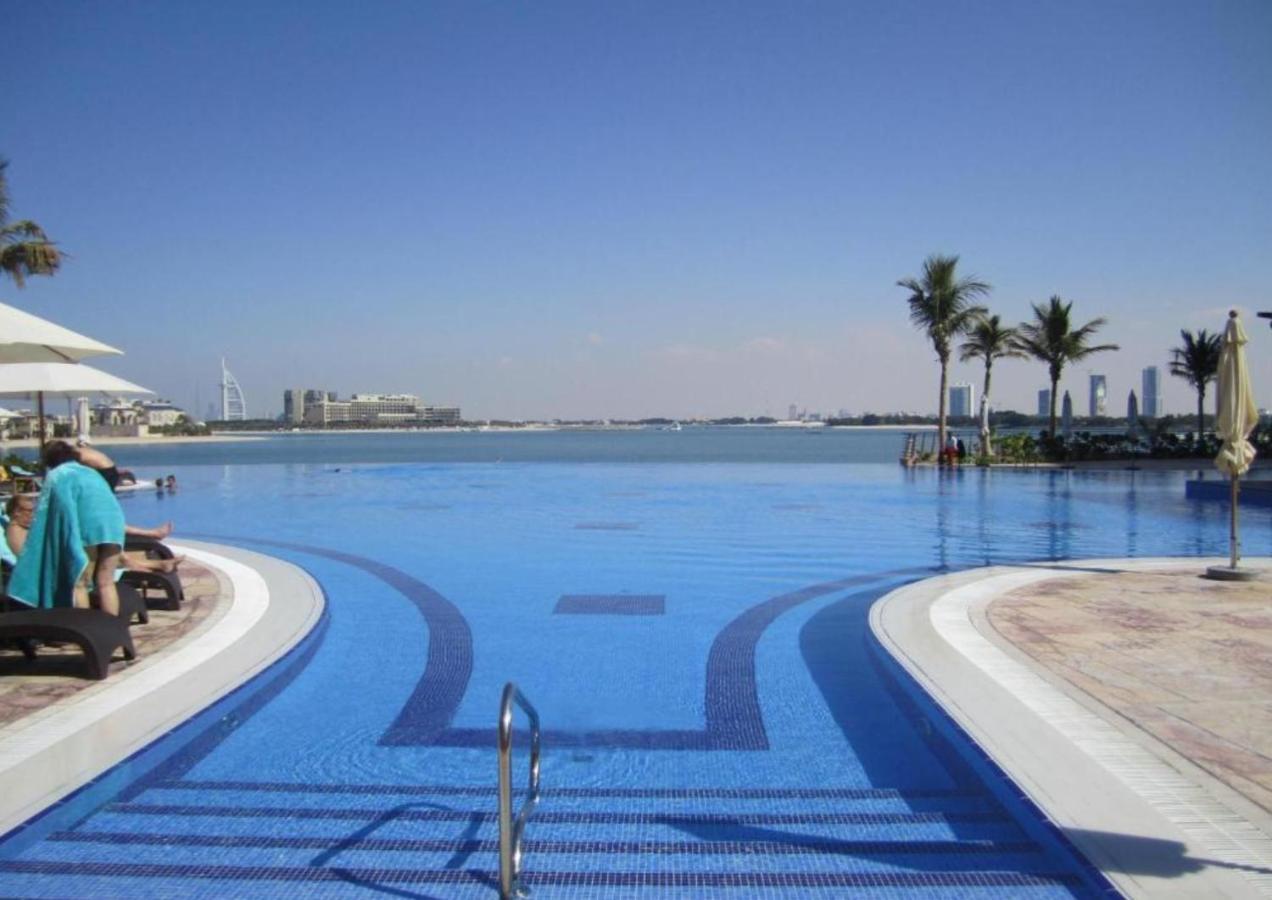 דובאי Tiara - Luxury Palm Jumeirah - Private Beach And Pool! מראה חיצוני תמונה